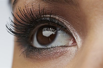 Thinking about getting a lash lift? Read this first
